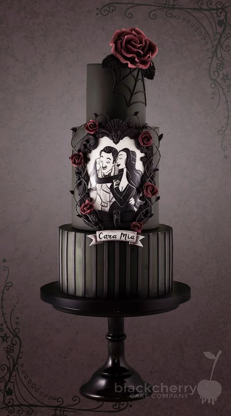 The Addams Family Cake, Morticia And Gomez Wedding, Gomez And Morticia Wedding, Addams Family Wedding Cake, Addams Family Cake Ideas, Addams Family Desserts, Halloween Wedding Cake Ideas, Adams Family Wedding, Addams Family Birthday Cake