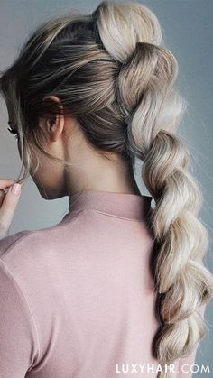 Easy Braid Styles, Hair In A Ponytail, Pull Through Braid, A Ponytail, Cool Braid Hairstyles, Dread Hairstyles, Cool Braids, Easy Braids, Braided Hairstyles Easy