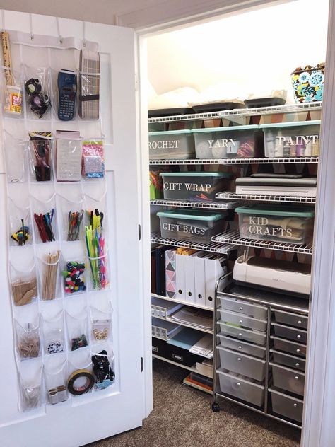 Wire Closet Systems, Adjustable Closet System, Craft Closet Organization, Clear Containers, Small Craft Rooms, Craft Closet, Scrapbook Organization, Organize Craft Supplies, Dream Craft Room