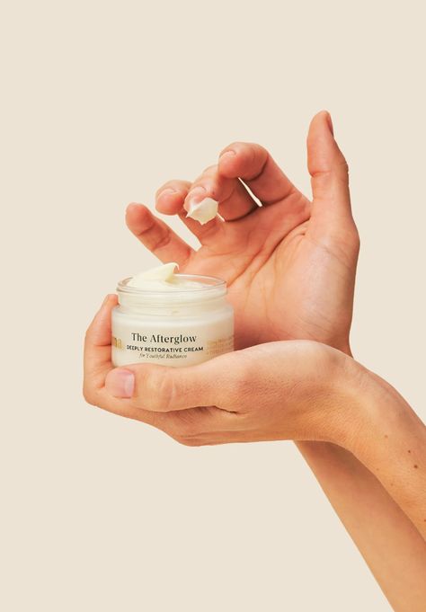 Skincare Products Photography, Hand Photography, Collagen Benefits, Collagen Cream, Skin Care Wrinkles, Cosmetics Photography, Beauty Products Photography, Hand Model, Hand Holding