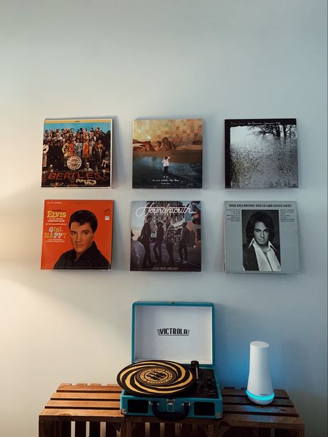 Absolutely LOVE these clear vinyl record wall mounts! They are super easy to install and work perfectly. Acrylic Vinyl Shelf, Vinyl Wall Ideas, Record Holder Wall, Vinyl Record Frame, Vinyl Record Shelf, Vinyl Shelf, Vinyl Record Holder, Record Shelf, Vinyl Display