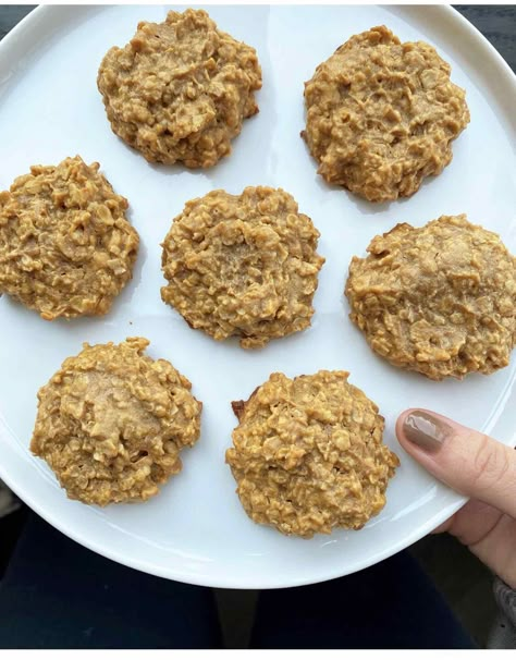 Peanut Butter Oatmeal Cookies Healthy Peanut Butter Oatmeal Cookies, Butter Oatmeal Cookies, Peanut Butter Oatmeal Cookies, Registered Dietitian Nutritionist, Peanut Butter Oatmeal, Oatmeal Cookie Recipes, Healthy Peanut Butter, Sweet Cookies, Peanut Butter Recipes