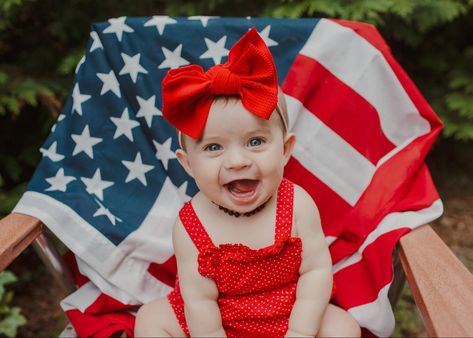 Labor Day Baby Photoshoot, Baby Memorial Day Pictures, July Baby Photoshoot, 4th Of July Milestone Picture, Baby's First 4th Of July, Fourth Of July Milestone Picture, July Newborn, American Flag Newborn Pictures, July Pictures