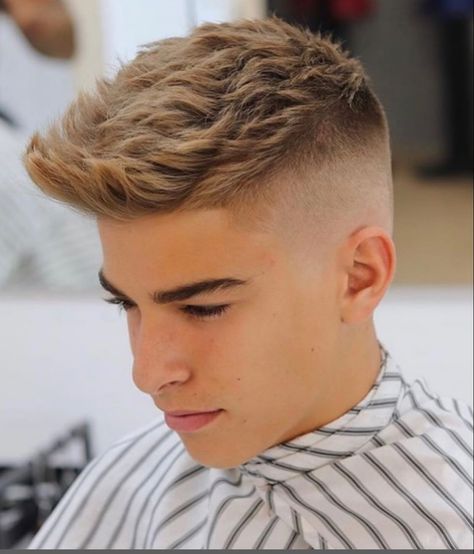 Faded Haircut, Mid Fade Haircut, Quiff Haircut, High Fade Haircut, Men Blonde Hair, Boy Haircuts Long, Mens Summer Hairstyles, Crop Haircut, Men Hairstyle