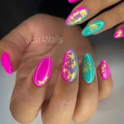 Ombré Neon Nails, Bright Nail Ideas Neon, Nails Fucsia, Colorful Trendy Nails, Pastel Summer Nails, Summer French Tip Nails, Cute Summer Nail Ideas, Watermelon Nail, Watermelon Nail Art