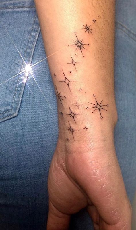 Wrap Tattoo, Scar Tattoo, Cute Little Tattoos, Dope Tattoos For Women, Glitter Tattoo, Shoulder Tattoos For Women, Tattoo Art Drawings, Dainty Tattoos, Dream Tattoos