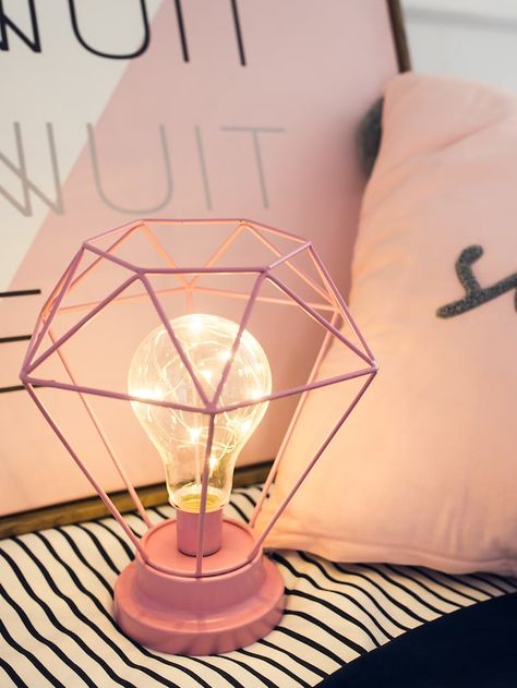 Geometric Border Table Lamp 12V -SHEIN(SHEINSIDE) Makeup Room Design, Headboard Wall Decal, Decorative Night Lights, Star Night Light, Wall Decals For Bedroom, Geometric Border, Girl Bedroom Decor, Cute Room Decor, Room Inspiration Bedroom