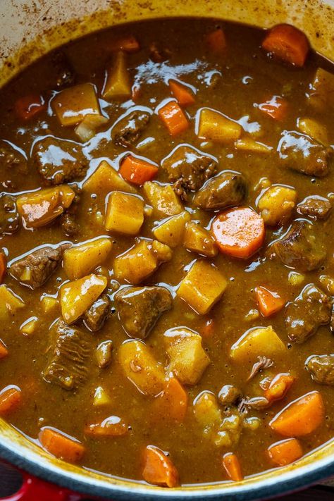 Japanese Curry (Kare) Easy Stew Recipes, Beef Curry Recipe, Hungarian Goulash, Japanese Beef, Asian Meals, Goulash Recipe, Stew Meat Recipes, Goulash Recipes, Japanese Curry