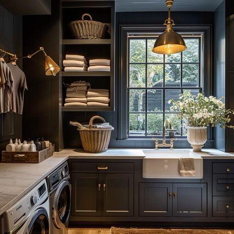 Moody Utility Room, Mud And Laundry Room Combo, Moody Lake House, Dream House Laundry Room, Laundry Pantry Combo Ideas, Dark Laundry Room, Laundry Room Interior Design, Moody Laundry Room, Cozy Laundry Room