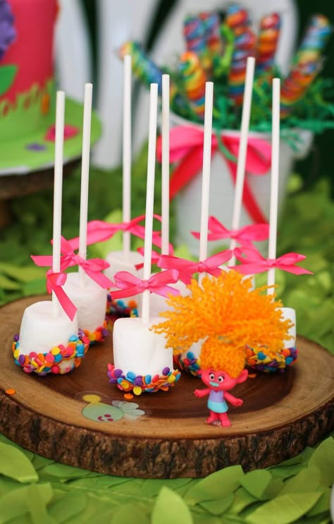 Trolls Birthday Party Ideas | Photo 6 of 13 | Catch My Party Trolls Birthday Balloons, Trolls Band Together Birthday, Trolls Band Together Birthday Party Ideas, Trolls First Birthday Party Girl, Trolls Birthday Party Ideas Diy, Trolls Birthday Party Ideas Food, Trolls Birthday Party Ideas Decorations, Trolls Centerpieces Ideas, Trolls Party Food