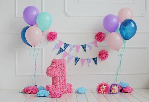 20 Unique First Birthday Party Ideas for Boys & Girls Unique Birthday Decoration Ideas At Home, Foto Birthday, Cricut Decorations, 1st Birthday Decorations Boy, Birthday Decoration Ideas At Home, Birthday Decoration Ideas, Surprise Birthday Decorations, Birthday Room, Birthday Decorations At Home