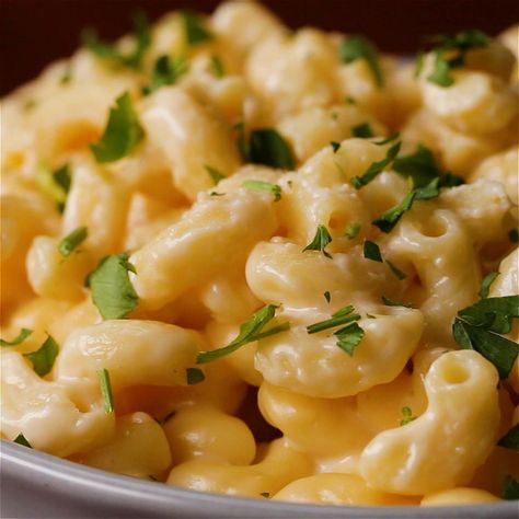 Easy One-pot Mac ‘n’ Cheese Best Mac And Cheese Recipe Easy, One Pot Mac And Cheese, One Pot Mac, Easy Mac N Cheese Recipe, Pot Mac And Cheese, Best Mac N Cheese Recipe, Cheesy Mac And Cheese, Easy Mac And Cheese, Easy Cheese Recipes