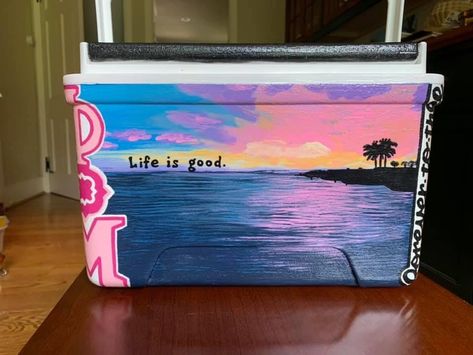 Sorority Coolers Painted, Painted Coolers For Girls Ideas, Cooler Painting Ideas, Pike Cooler, Sorority Coolers, Frat Formal, Painted Coolers, College Crafts, Formal Cooler Ideas