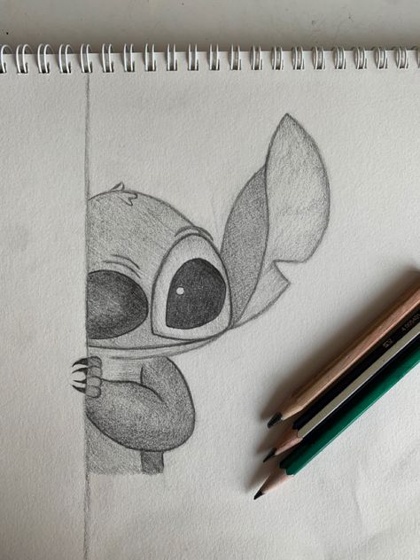 Easy Drawings Color, Cartoon Art Drawing Disney Characters, Stitch Drawing Sketches, Drawing Ideas Cartoon Characters, Pic To Draw, Stitch Drawing Easy, Colorful Drawing Ideas, Doodle Stitch, Drawing Stitch