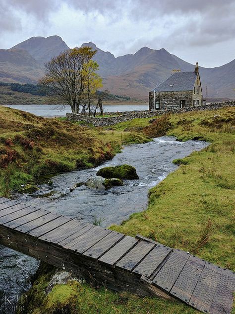 Torrin, Isle of Skye, Scotland | by perkster24 Isle Of Skye Scotland Aesthetic, Pictures Of Scotland Scottish Highlands, Houses In Scotland, Scotland Homes, Scotland Farm, Scottish Highlands Aesthetic, Scottish Highlands Landscape, Scotland Countryside, Scotland Scenery