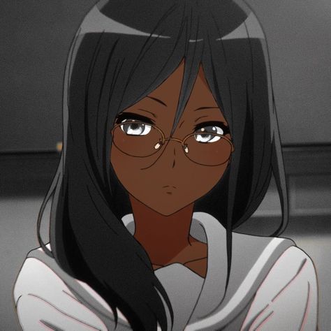 Brown Anime Characters Pfp, Black Anime Characters Pfp With Glasses, Black Woman Anime Character, Black Anime Girlboss Pfp, Blk Anime Pfp, Anime Girlies Pfp Black, Black Anime Girlicon, Brown Skin Anime Pfp, Black Anime Girlies Pfp