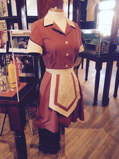 Uniform for Maggie's Diner  #iloveheartland 50s Diner Uniform, Vintage Diner Uniform, Restaurant Uniform Aesthetic, 80s Diner Uniform, Diner Uniform Aesthetic, 50s Waitress Uniform, Cute Cafe Uniform Aesthetic, Retro Diner Outfit, Diner Waitress Aesthetic