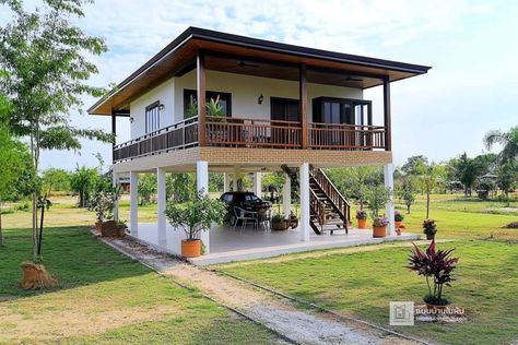 Filipino Traditional House, Tropical House Design Philippines, Old Filipino Houses, Philippine House Design, Rest House Philippines, Filipino Houses, Small House Model, Charles Moore, Filipino House