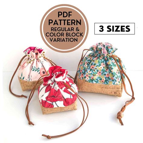 How to Make a Flat, Square Bottom Drawstring Dice Bag (Free Pattern) - MindyMakes Square Bottom Bag Pattern, Flat Bottom Drawstring Bag Pattern, How To Sew A Square Bottom Bag, Dnd Dice Bag Pattern, Draw String Bag Pattern Free, Dice Bag Pattern Sewing, Dice Bag Sewing Pattern, Diy Money Bag, Bucket Bag Pattern Free