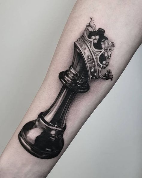 Queen Chess Piece Tattoo. Queen Chess Piece Tattoo, Cagliari Italy, Chess Piece Tattoo, Chess Tattoo, King Chess Piece, Queen Chess, Queen Chess Piece, Chess Queen, King Tattoos