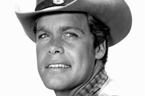 Old Western Movies, Western Hero, Doug Mcclure, James Drury, The Lone Ranger, Tv Westerns, The Virginian, Lone Ranger, Old Tv Shows