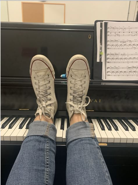 Music Director Aesthetic, Theatre College Aesthetic, College Musical Theatre, Composing Music Aesthetic, New York Artist Aesthetic, Nyu Tisch School Of The Arts, Composing Aesthetic, Music University Aesthetic, School Theatre Aesthetic