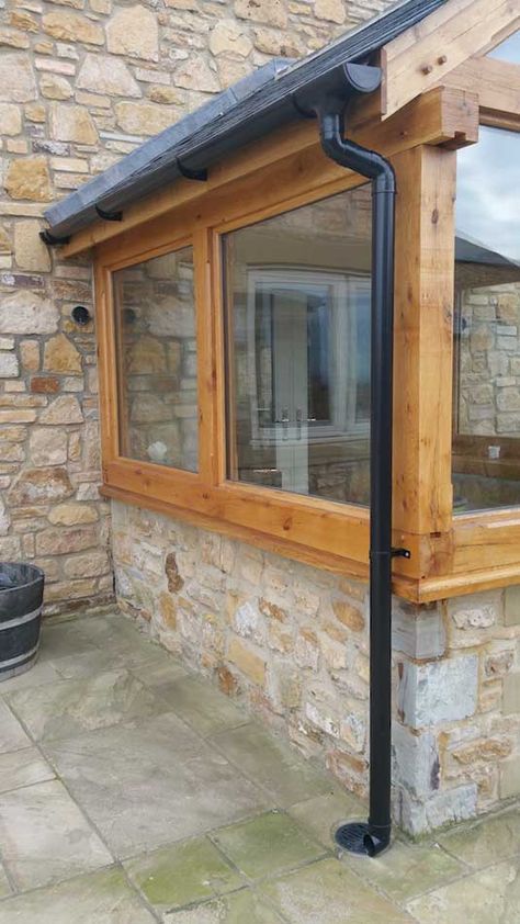 Oak Glass Porch, Glass Porch Ideas, Glazed Veranda, Lean To Porch Ideas, Enclosed Porch Ideas Front Entry, Glazed Porch, Cottage Conservatory, Porch Oak, Bungalow Porch