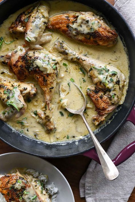 Creamy French Chicken Tarragon (Poulet à l’Estragon) French Turkey Recipe, Recipes For Hosting, Qi Stagnation, Chicken Tarragon, French Chicken Recipes, Tarragon Recipes, Tarragon Sauce, French Cuisine Recipes, French Chicken