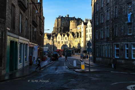 Grass Market, Edinburgh The Castle, Capital City, Travel Dreams, Edinburgh, Scotland, Street View, Castle, Sense, London