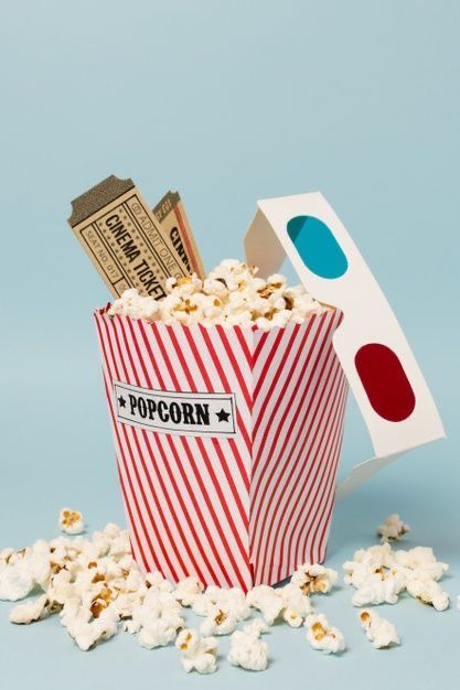 Popcorn Photography, Cinema Wallpaper, Cinema Popcorn, Movie Theme Birthday Party, Popcorn Movie, 3d Cinema, Photo Cinema, Cinema Ticket, Triangle Background