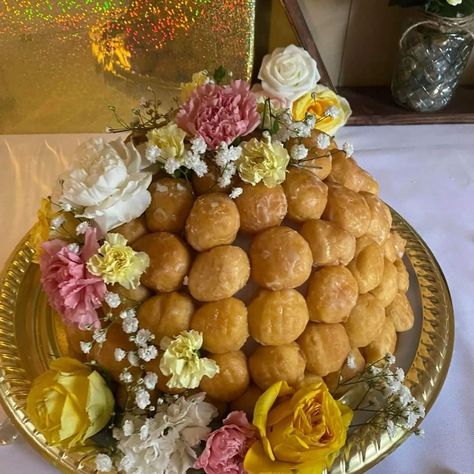 Real Floral and Donut Holes Bee Hive Donut Holes, Honey Bee Hives, Donut Holes, Bear Birthday, Baby Bear, Bee Hive, Honey Bee, Donuts, Ivy