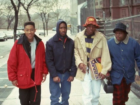 Old School Hip Hop on Instagram: “29 years ago today January 17, 1992, the movie Juice was released starring Tupac Shakur, Omar Epps, Khalil Kain, Jermaine Hopkins. It is…” Juice 1992, Juice Movie, 90s Black Men, 2pac Videos, Omar Epps, Black Hair Magazine, Kris Kross, Tupac Pictures, Photoshop Pics