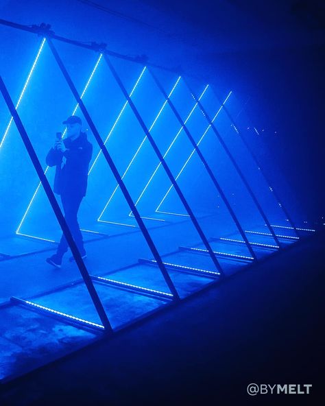 MELT on Instagram: “TRI△NGLED #TRIANGLED - the entrance to #PRO8L3M #OUTPOST #IN5TALAC7A 🔥 A triangular, immersive light tunnel. Inviting you with carefully…” Led Tunnel Entrance, Light Tunnel Entrance, Triangle Installation, Stage Lighting Design, Event Entrance, Winter Lights, Light Tunnel, Interactive Installation, New Media Art