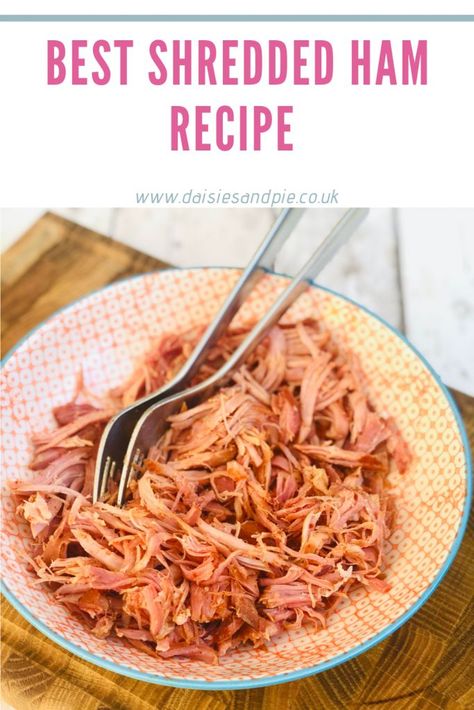 Really easy shredded ham recipe with a mouthwateringly good sweet and smoky taste – perfect for using in sandwiches, pasta or salads and oh so simple to make! Pulled Ham Slow Cooker, Cured Ham Roast Recipes, Pulled Ham Recipes, Pulled Ham, Slow Cooker Gammon, Quick Chicken Curry, Tear And Share Bread, Summer Pasta Salad Recipes, Slow Cooker Ham