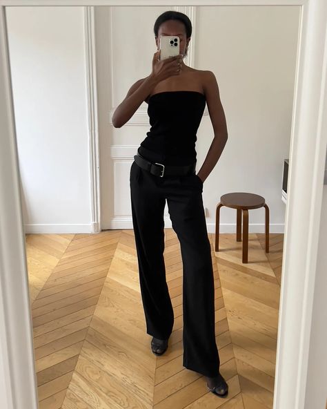 Sheer Top Outfit, Black Trousers Outfit, Dinner Outfit Ideas, Uni Fits, September Outfits, Dinner Fits, Trousers Outfit, Trouser Outfit, Living In Paris