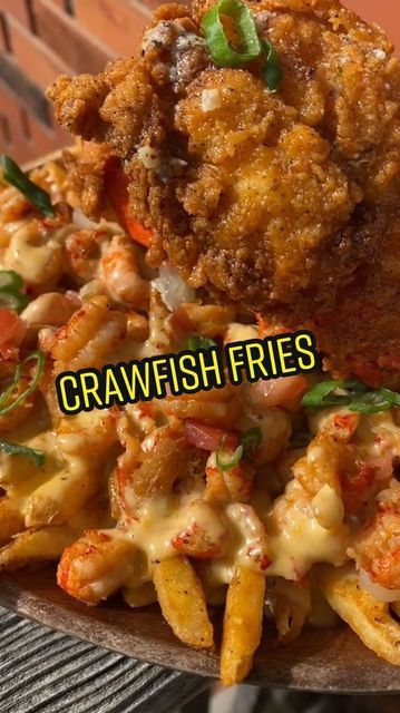 Crawfish Fries Recipe, Seafood Loaded Fries, Crawfish Fries, Cajun Loaded Fries, Honey Garlic Crawfish Fries, Easy Crawfish Fettucine Recipe, Voodoo Fries Wingstop, I Lost My Mind, Fries Recipes