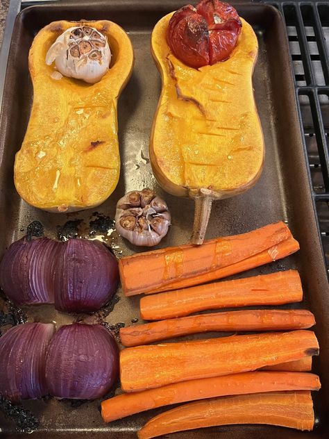 Pumpkin Butternut Squash Soup, Butternut Squash Oven, Roasted Butternut Squash Pasta, Oven Roasted Squash, Squash Pasta Sauce, Roasted Squash Soup, Oven Roasted Butternut Squash, Butternut Squash Pasta Sauce, Butternut Squash Recipes Roasted