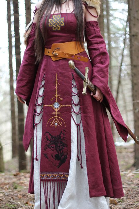 Viking Clothes Women, Fitted Viking Style Medieval Dress For Larp, Elven Medieval Dress For Larp In Fall, Luxury Elven Medieval Dress For Cosplay, Viking Dress Woman Medieval Collectibles, Floor-length Elven Medieval Dress For Larp, Viking Wedding Dress, Medieval Core, Faire Outfit