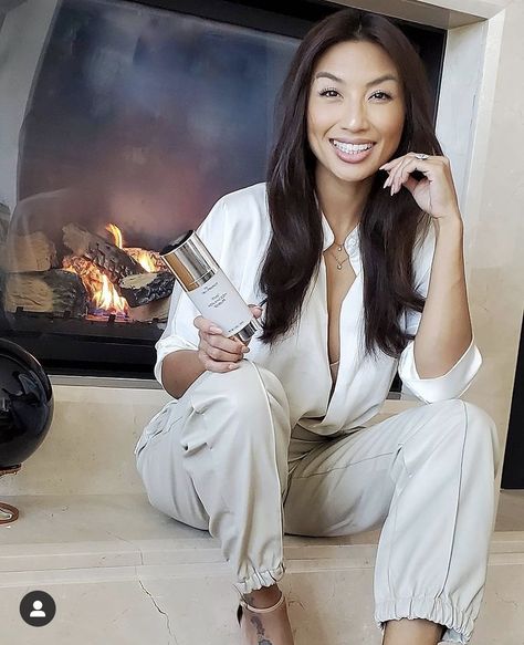 Jeannie Mai, Female Role Models, My Skin, Christmas Inspiration, Role Models, Home Remedies, The Secret, Models, Skin