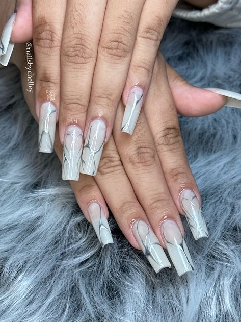 Long Square Shaped Acrylic Nails, Square Acrylic Nails Milky White, Checkered Star Nails, Nails With White Acrylic, White And Silver Nails Square, White Base Nail Design, White Based Nails, White Base Acrylic Nails, Nail Designs White Base