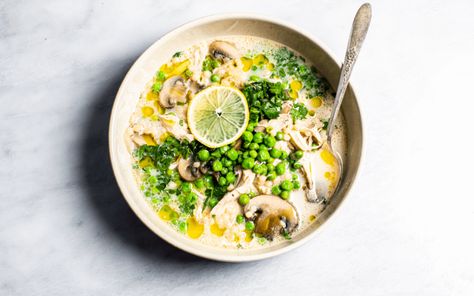 Creamy Chicken Soup with Peas | Tried & True Recipes Spring Soup Recipes, Chicken Curry Soup, Tried And True Recipes, Creamy Chicken Soup, Pea Recipes, Savory Soups, Pea Soup, Winter Soups, Stuffed Whole Chicken