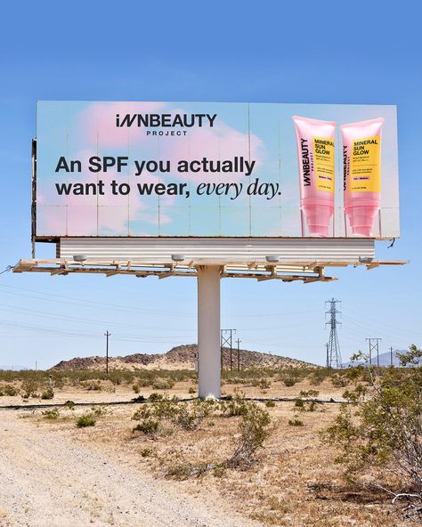 🗣️ 🗣️🗣️ An SPF you actually want to wear, every day! Mineral Sun Glow Broad Spectrum SPF 43 PA+++ is available NOW @Sephora or INNBEAUTYPROJECT.com. #MineralSunGlow Sale Social Media Design, Content Ideas Beauty, Vacation Sunscreen, Skincare Marketing, Sunscreen Packaging, Skincare Social Media, Lavender Perfume, Skincare Sale, Email Marketing Design