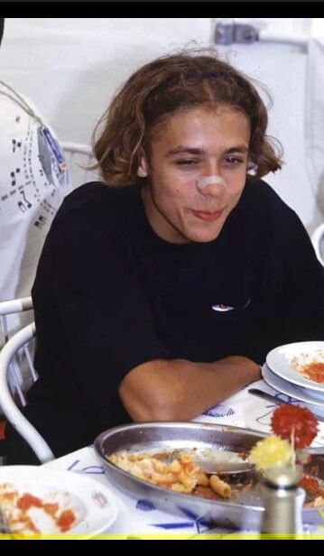 Valentino Rossi eating some pasta back in 1996 Valentino Rossi, Thread