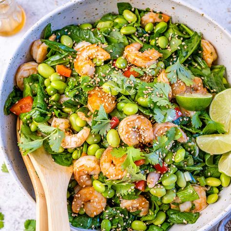 Shrimp And Edamame Recipe, High Protein Shrimp Salad, Protein Shrimp Recipes, Salad Protein Ideas, High Protein Shrimp Dinner, High Protein Salad Dressing, High Protein Seafood Recipes, High Volume Salad, High Protein Meals Pescatarian