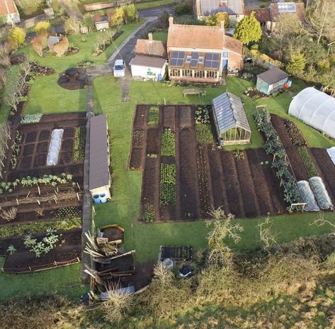 Farming Ideas Agriculture, Charles Dowding, Homestead Layout, Cottagecore Life, Regenerative Farming, Garden Cabins, Dig Gardens, Health Guru, Aerial Photos