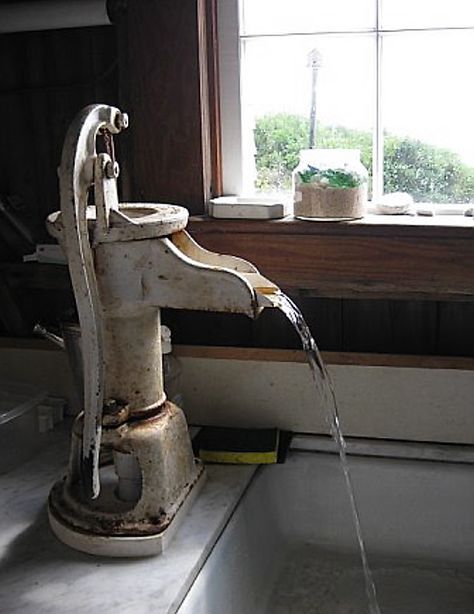 Old Well Faucet.  Had one of these in our kitchen when I was very little.  Then came running water...Wow.. Old Water Pumps, Old Well, Bath Sink, Deco Champetre, Farm Kitchen, Downstairs Bathroom, Powder Bath, Pole Barn Homes, Hand Pump