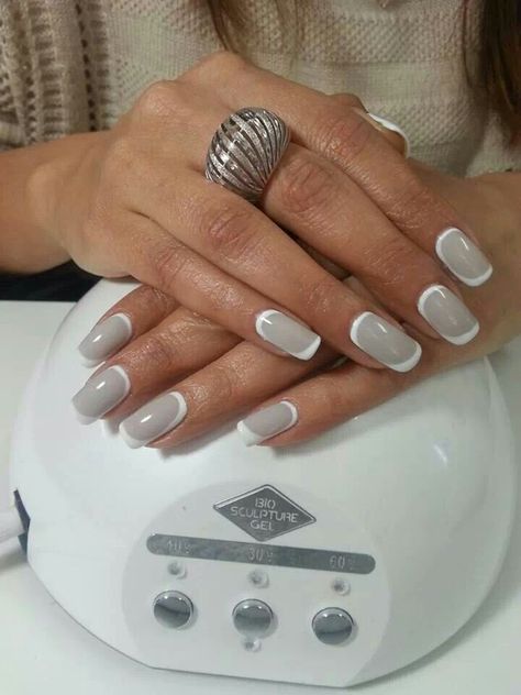 Gray White Nail Designs, Grey Nails With White Tips, Grey Nails White Tips, Light Grey French Tip Nails, Gray White Nails, Grey French Nails, Gray And White Nails, Grey And White Nails, Light Gray Nails