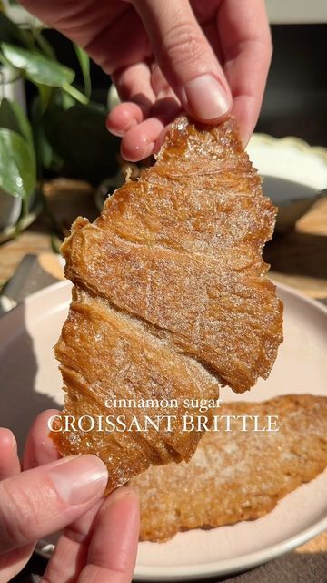 Cinnamon Sugar Croissant Brittle, Things To Do With Croissants, Flat Croissant Recipe, Croissant Brittle, Leftover Croissant Recipes, Crispy Croissant, Vegan Croissants, Croissant Bake, Xmas Morning