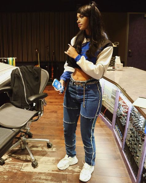 𝐈𝐧𝐝𝐲 on Instagram: “on the way🔜.. #indyamarie” Indyamarie Jean Tattoos, Female Celebrity Crush, Teenage Fashion Outfits, Rappers, Celebrities Female, Celebrity Crush, Mom Jeans, Instagram Profile, Outfit Inspo