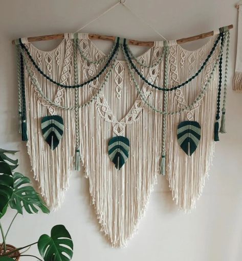 Throwback to this stunning custom order I made about a year ago! 💚 Although I do love every single project I make, I have realised that my heart really does belong to the big statement pieces! 🥰 #throwbackthursday #tbt🔙📸 #customwallart #statementpiece #macramewallhanging #natureinspiredart #macrame #bedroomdecor Mini Wall, 2024 Christmas, Custom Wall Art, Macrame Patterns, A Year Ago, Do Love, Macrame Wall, Macrame Wall Hanging, Custom Orders